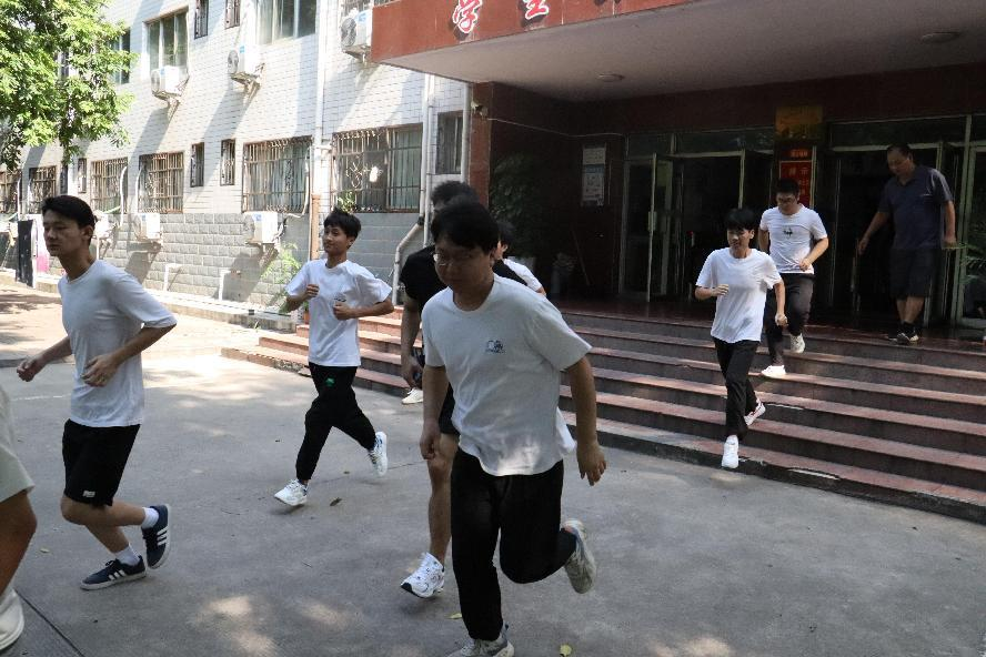 9ab10ae0cb8b444ea25f015135703f46.png 9ab10ae0cb8b444ea25f015135703f46.png