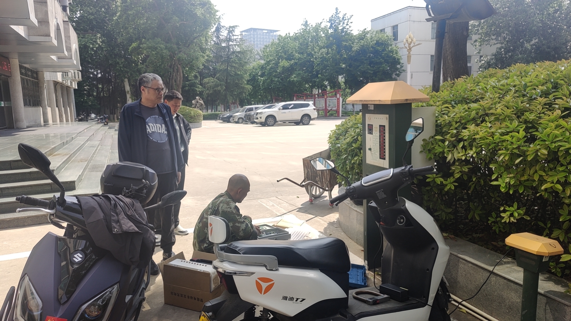 ce25d8ae110945c19626ec4abac2fc2e.jpg ce25d8ae110945c19626ec4abac2fc2e.jpg