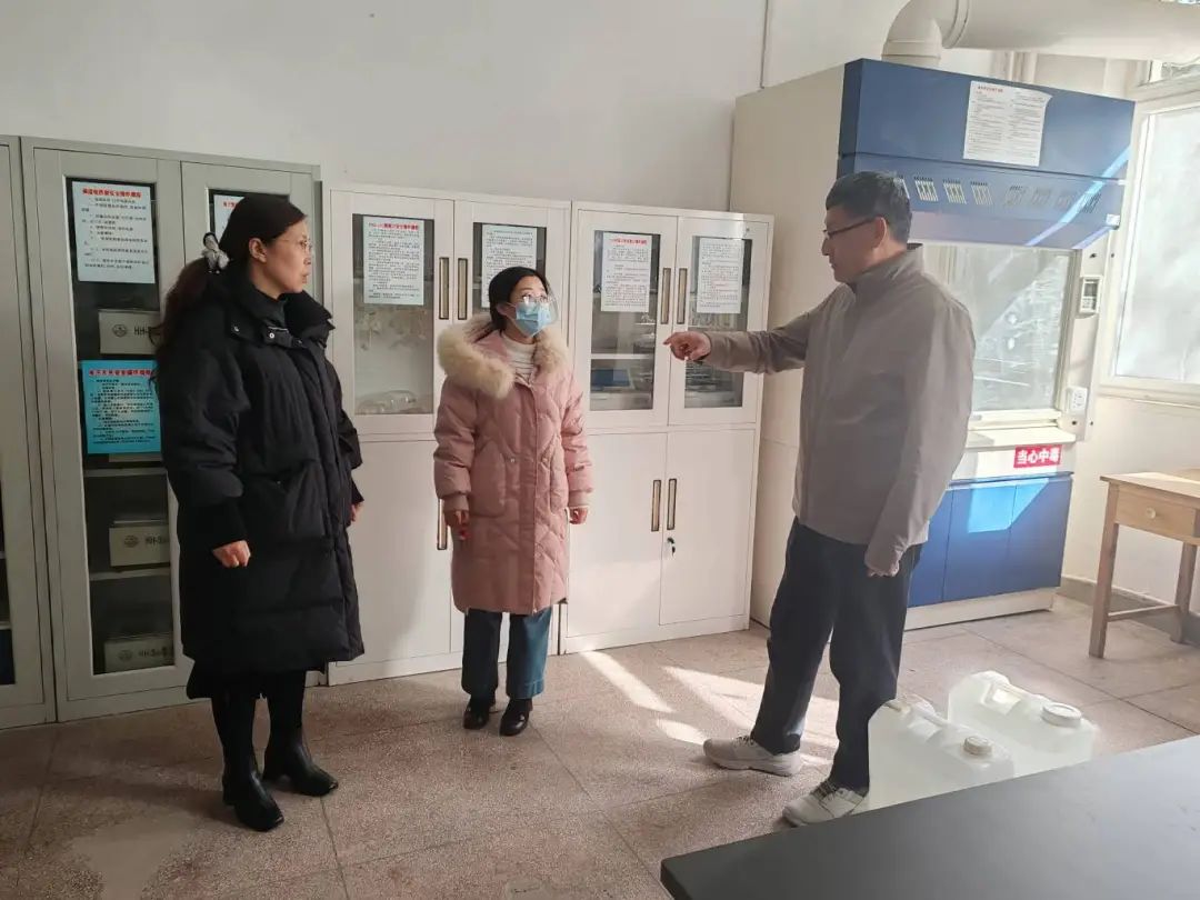 60e4aa07025044cfb42a9fdb5fdeca10.jpg 60e4aa07025044cfb42a9fdb5fdeca10.jpg