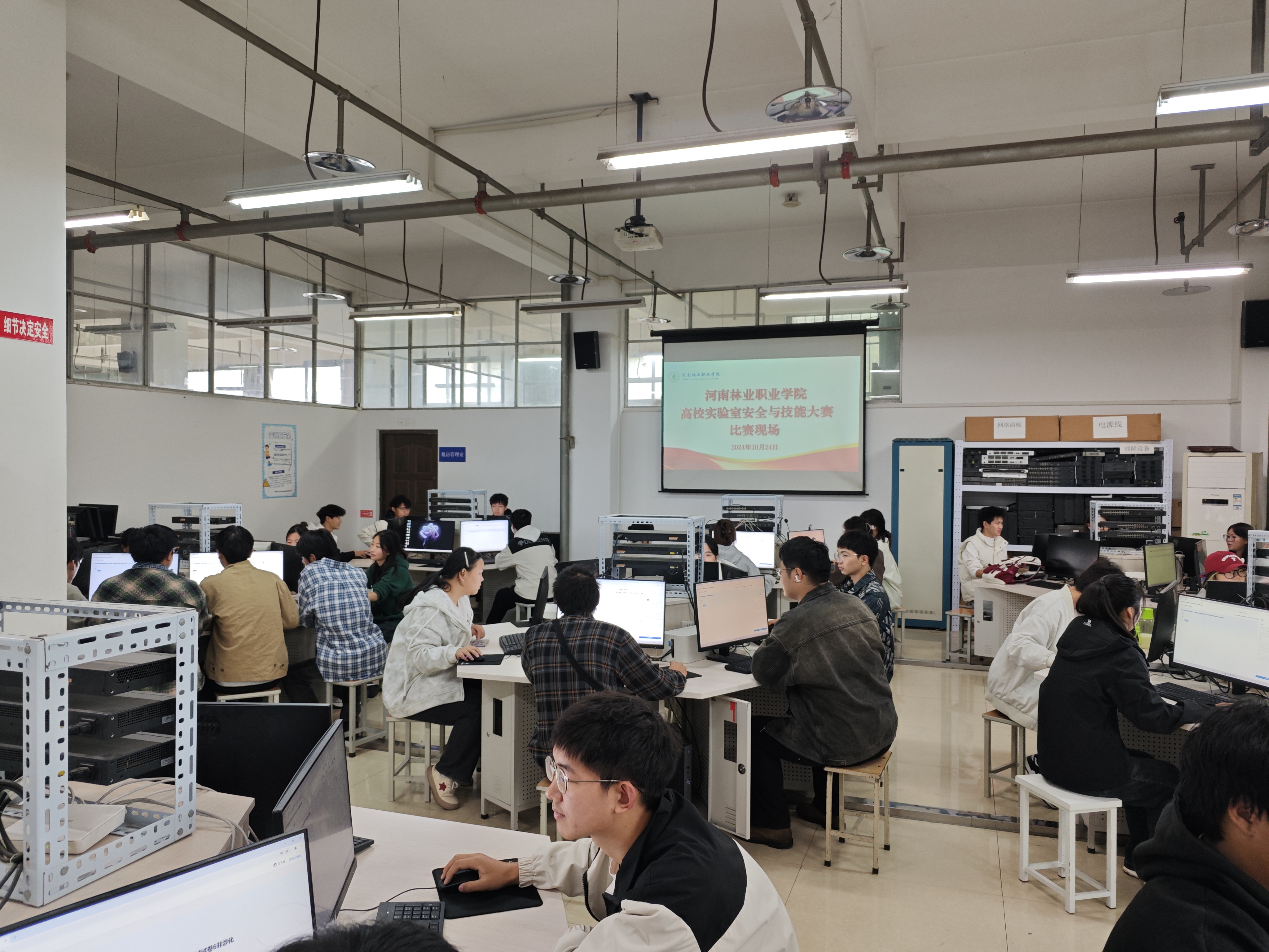 5fead9df613d458c8346c48b3b9bda0a.jpg 5fead9df613d458c8346c48b3b9bda0a.jpg