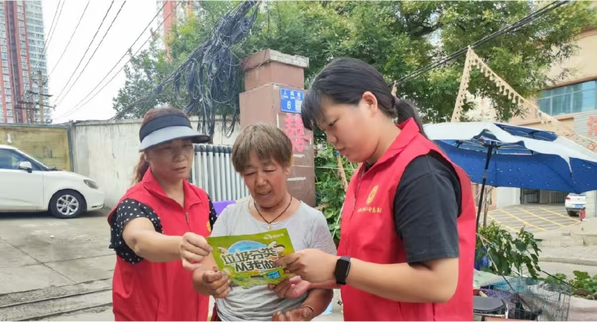 3526d4d25f4e40278e9a1aab932686b3.jpg 3526d4d25f4e40278e9a1aab932686b3.jpg