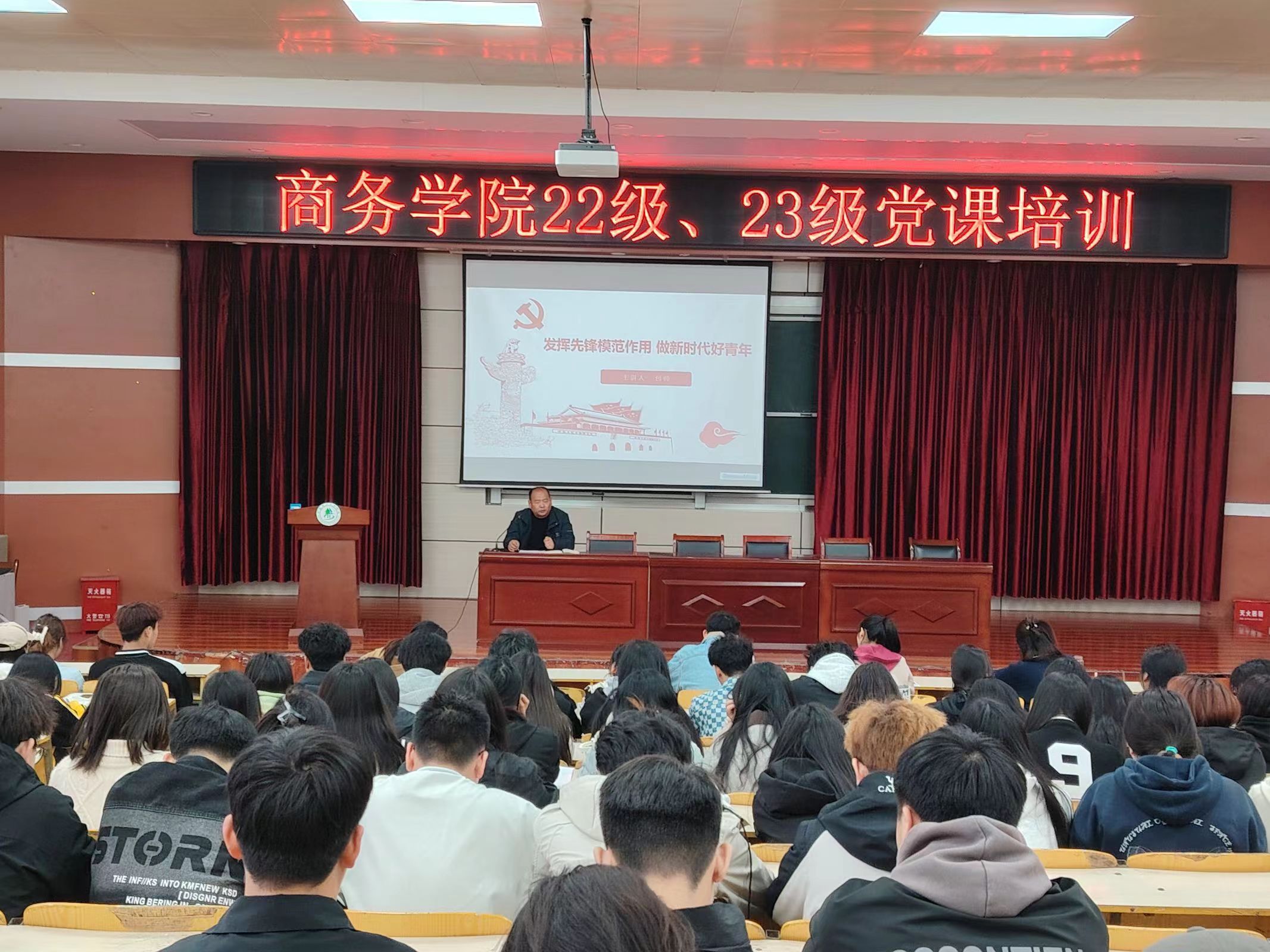 cade5bbf83b9468ab336c85a0a4e2fe2.jpg cade5bbf83b9468ab336c85a0a4e2fe2.jpg